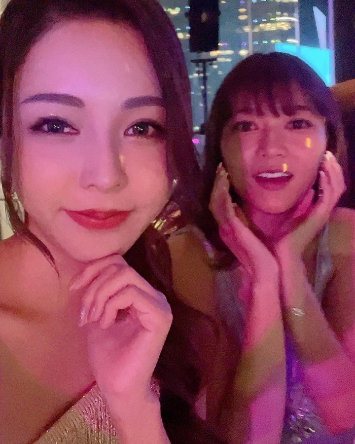  那天晚上去了半島Felix餐廳
大家都以70...