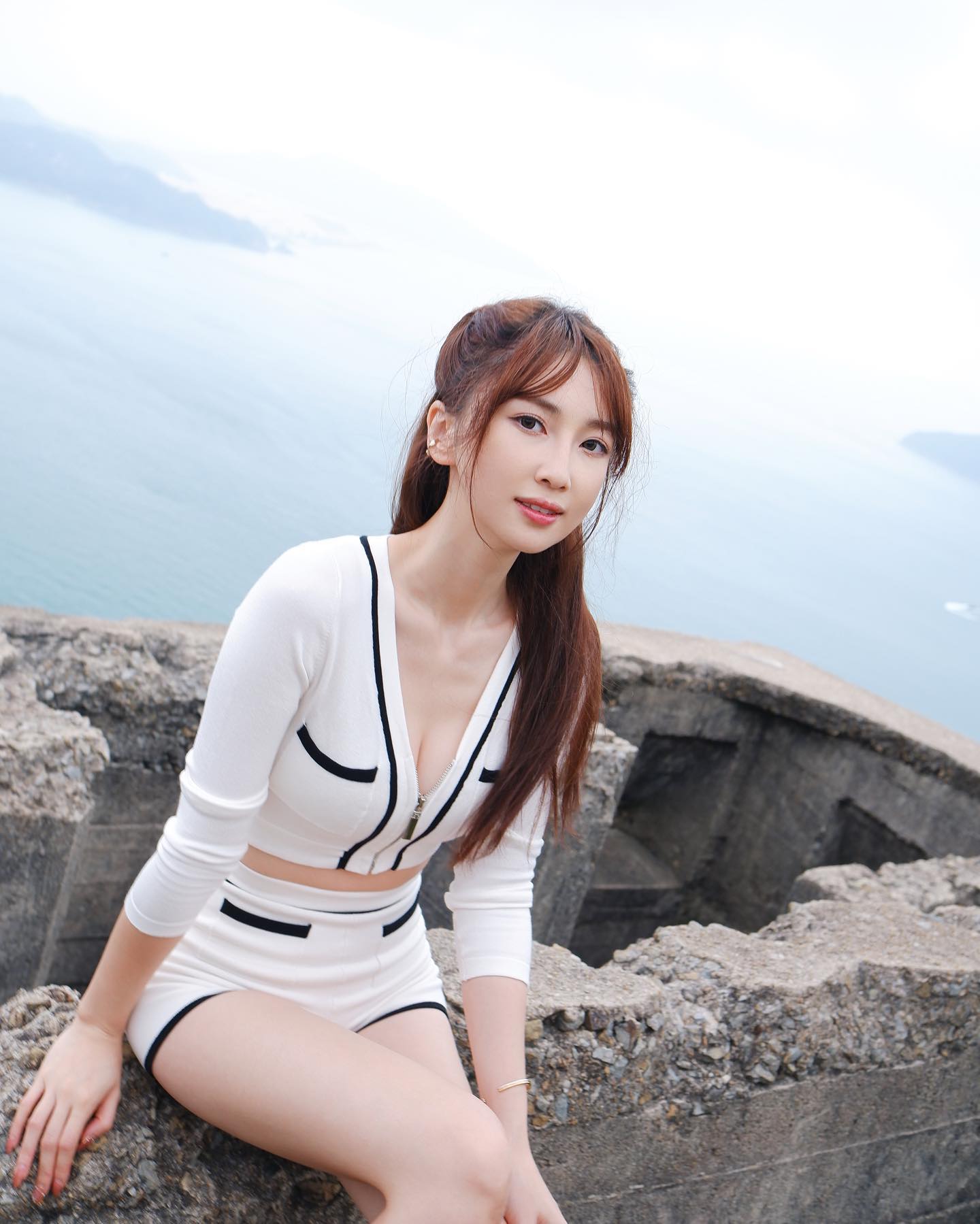  上斜路上樓梯係好辛苦
但為咗更靚嘅�...