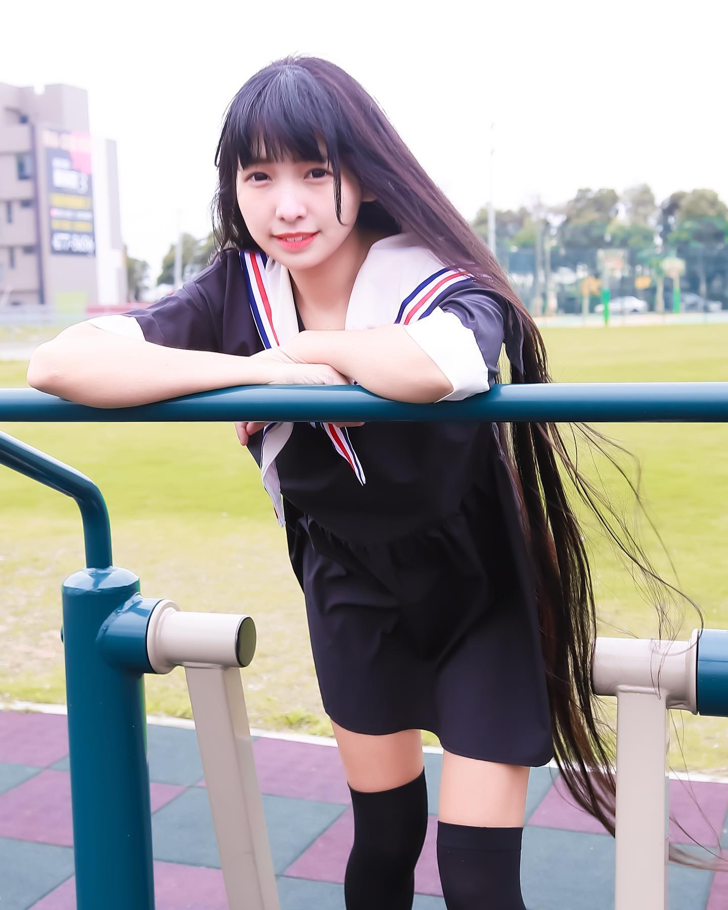  巨型屁孩