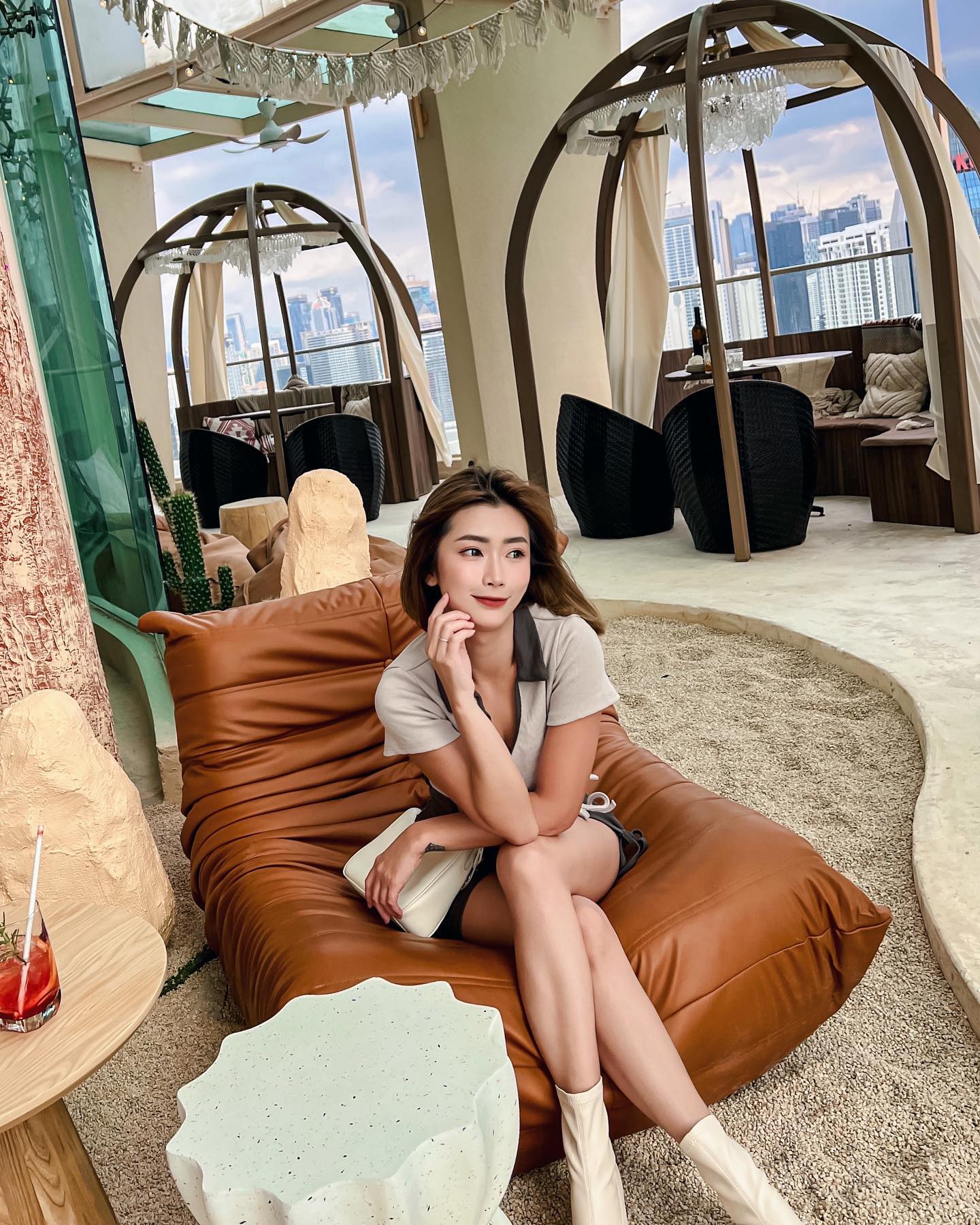  來打卡最近很紅的cafe 