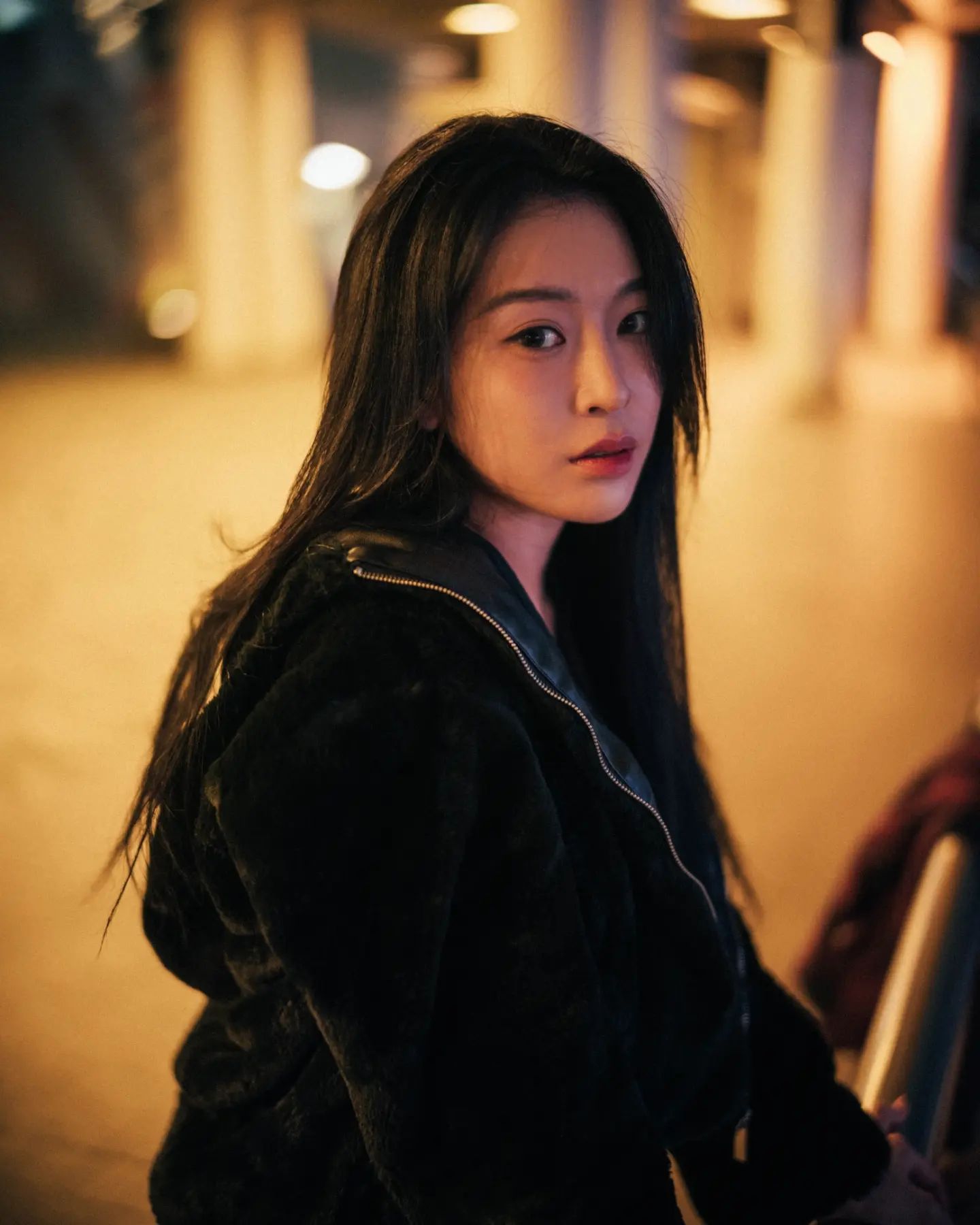  【 Night Walker 】

#nie_san_
#portrait 
#portra...