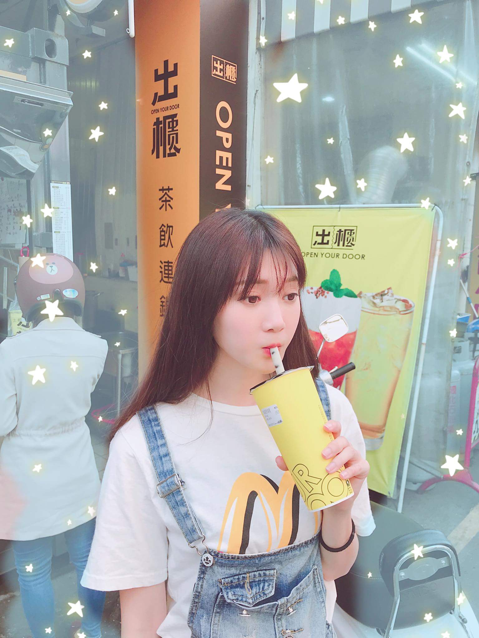  崔甜天 Sweet好想喝蕎麥拿鐵QQ