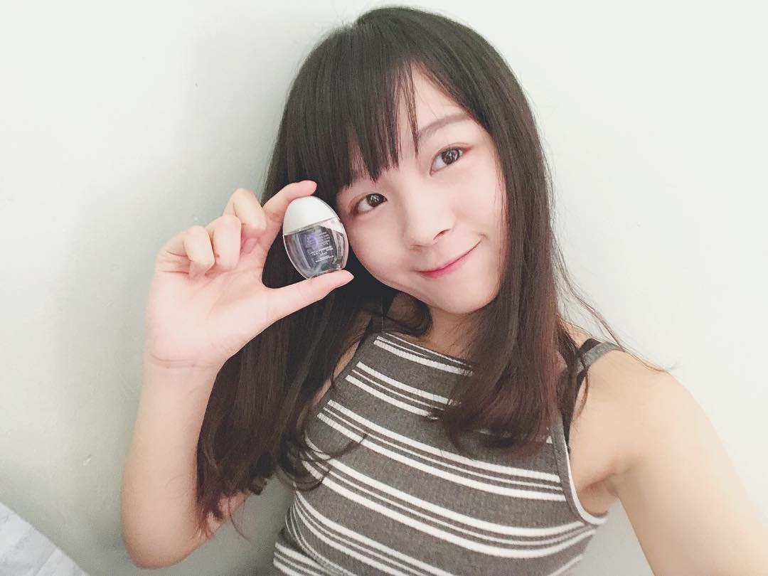  戴con去旅行最驚就係太乾唔舒服，
好�...