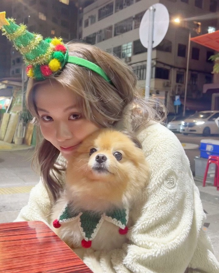  。 
Me&鬆餅祝大家聖誕快樂❤️
#happych...