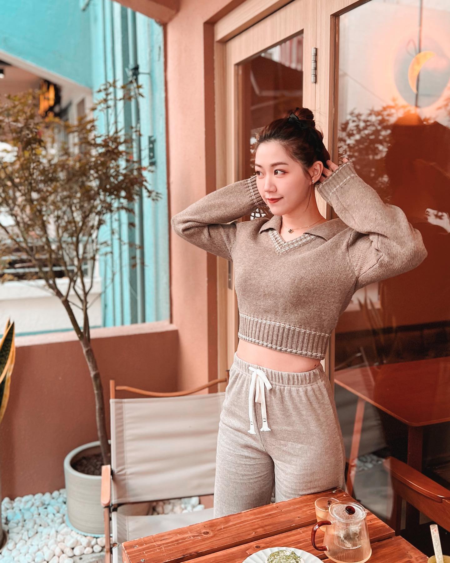  聖誕後腹肌不見了但還是很快樂的女�...