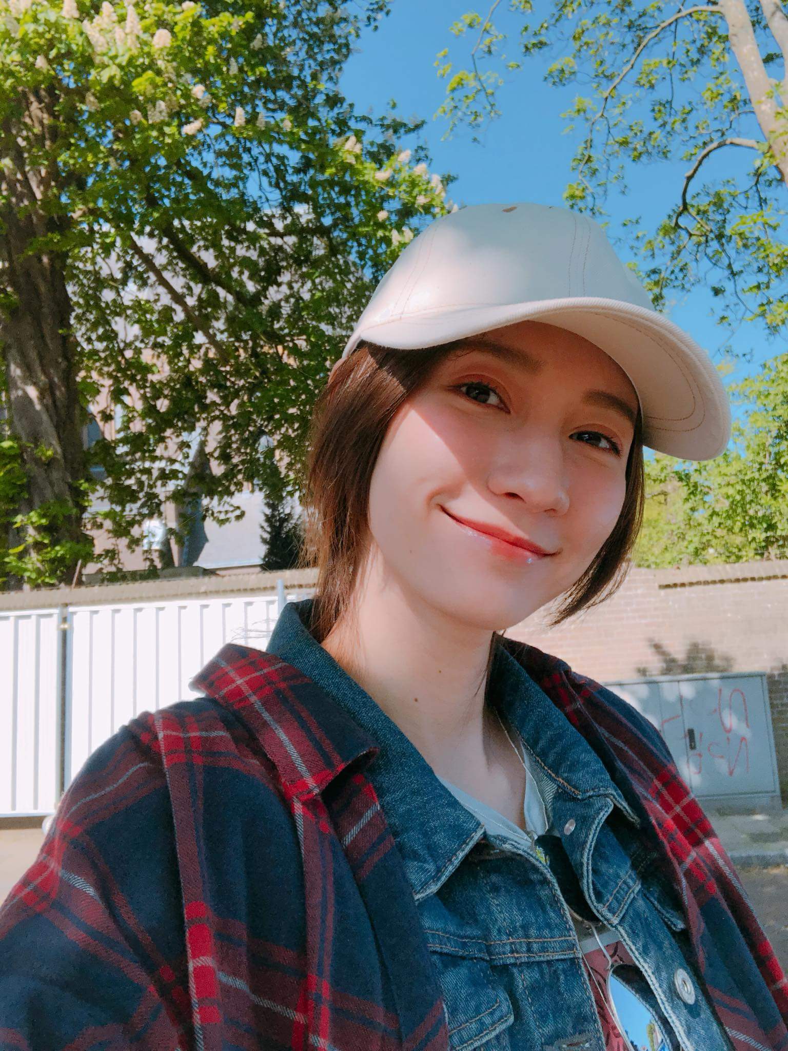  Jaline 葉羿君別看陽光強烈⋯其實風吹�...