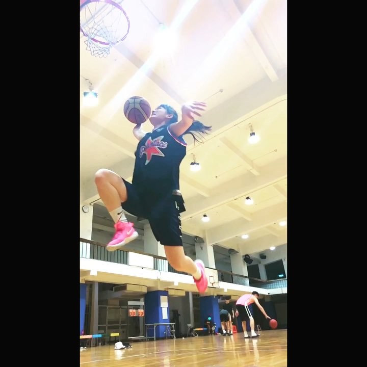 _
#籃球女孩

只要有心,人人都可以有�...