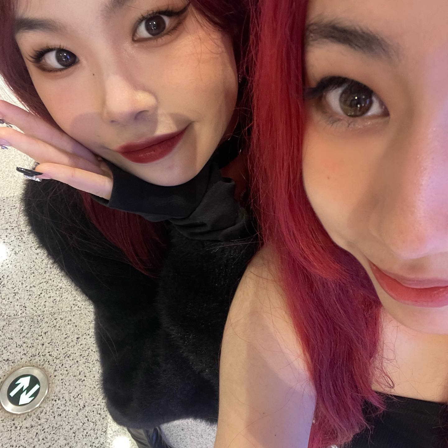  Red hair gang