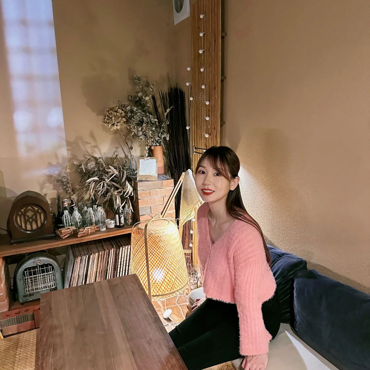  꽃향기가 나는 커피 또 마시고 싶쟈나...