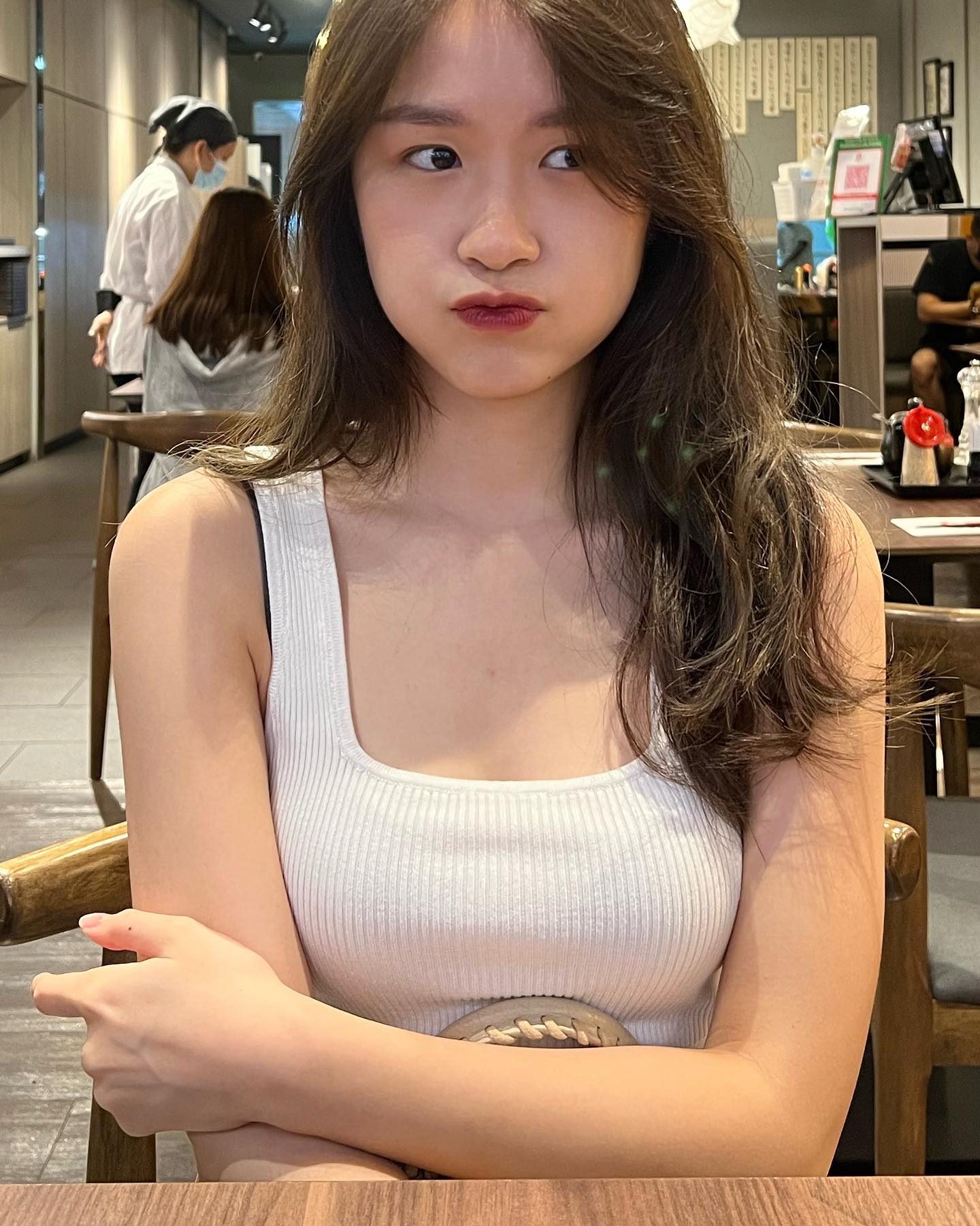  Last minute shopping situation