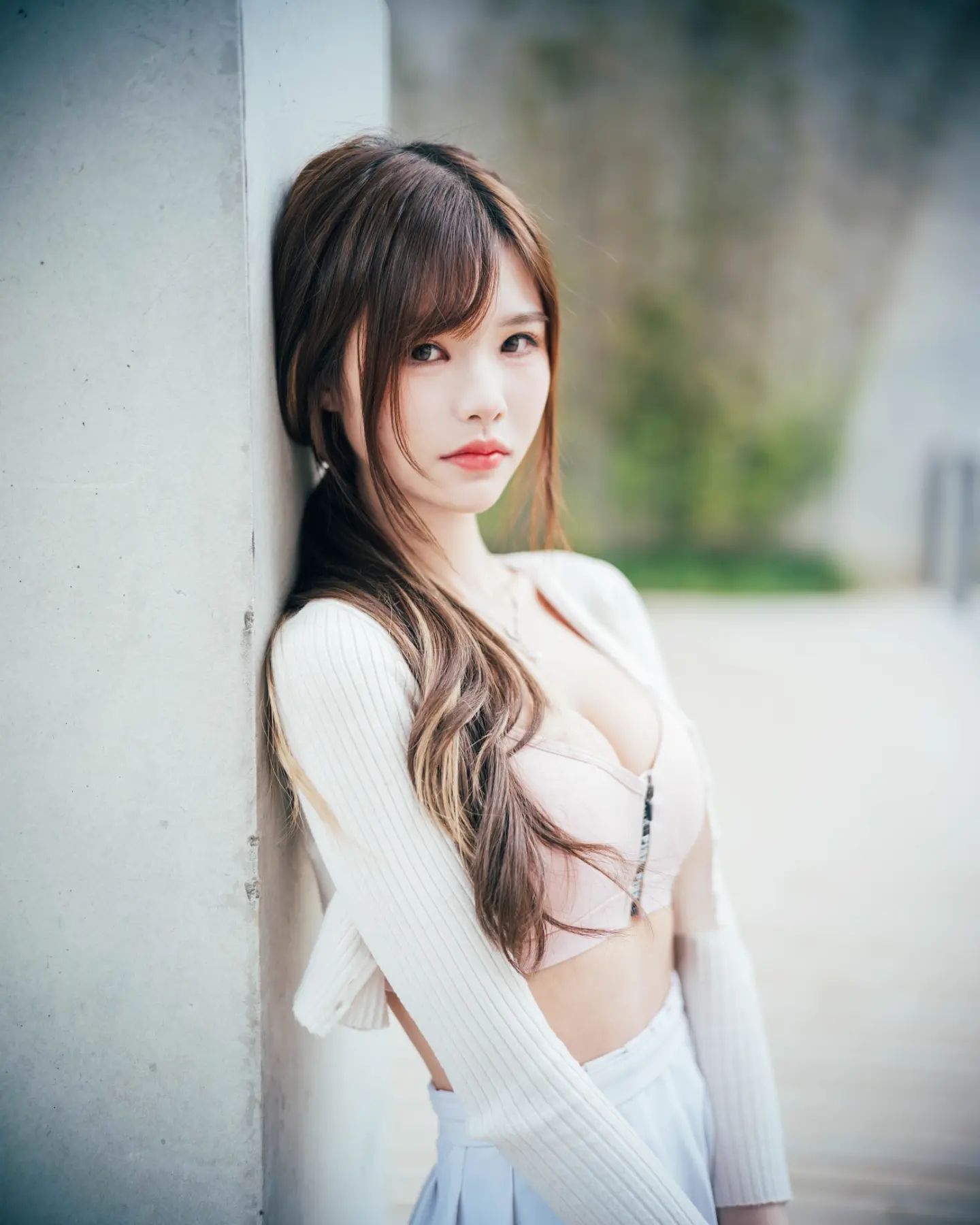  我一向很少會拍小紅書臉的女孩，
因�...