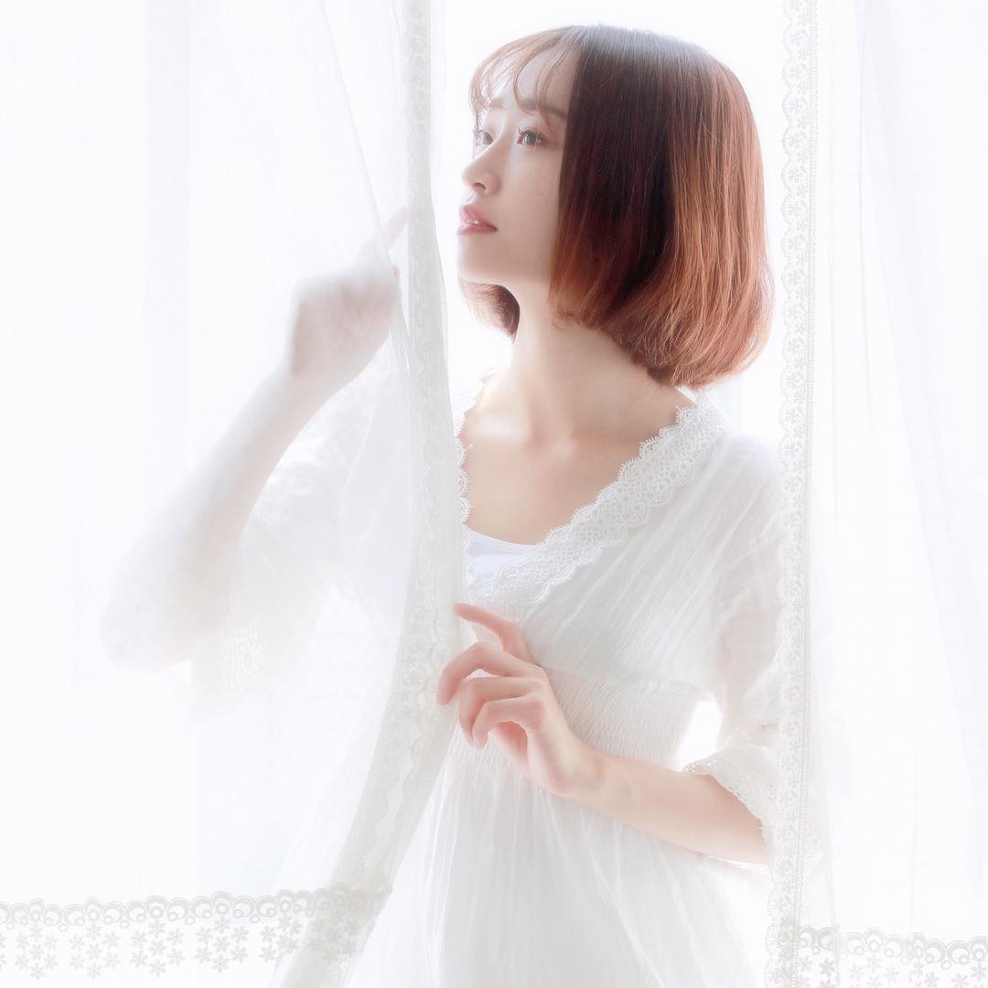  ☁️White ☁️
-
photo. chane
model. hyejin
-
...