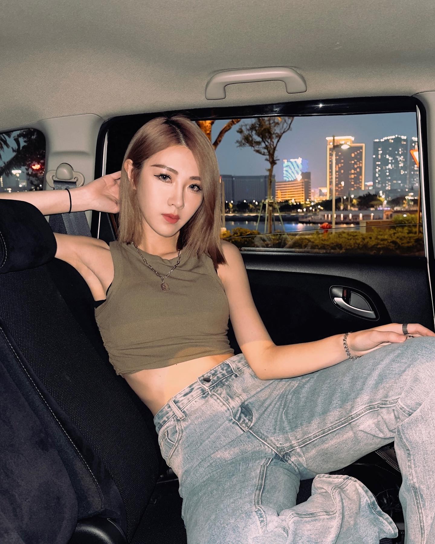  沒有動態的日子裡
我不是忙
是拍的照...