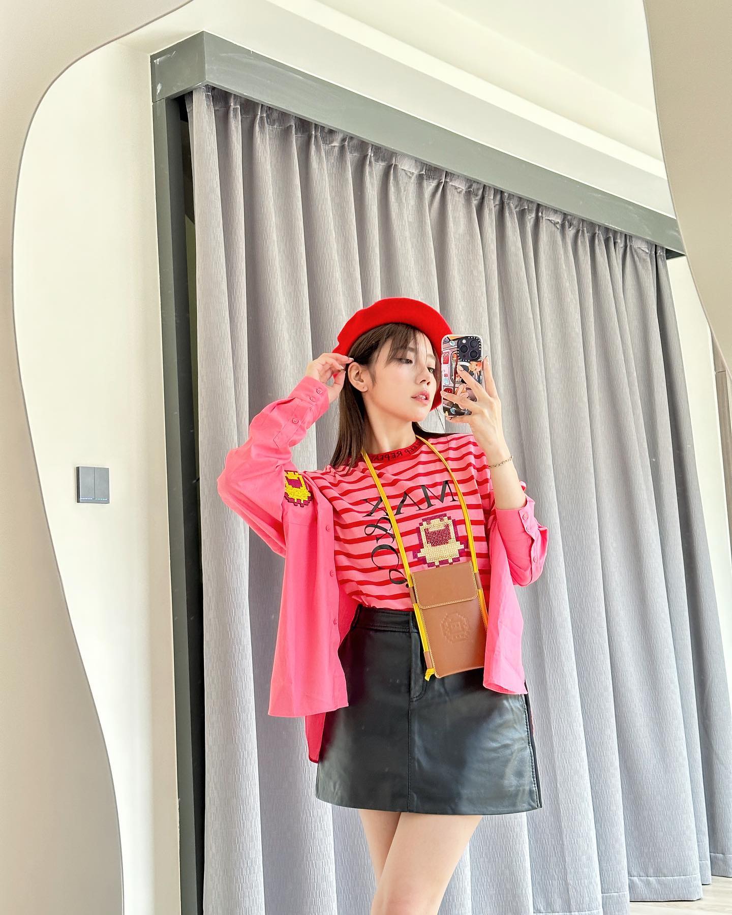  -
呢個他媽哥池 #ootd 大家鐘唔鐘意? 
�...