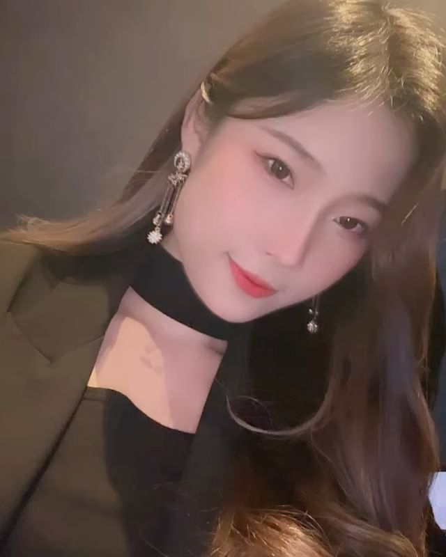  -
如果你問我3張有咩分別...
圖1 淡妝 �...