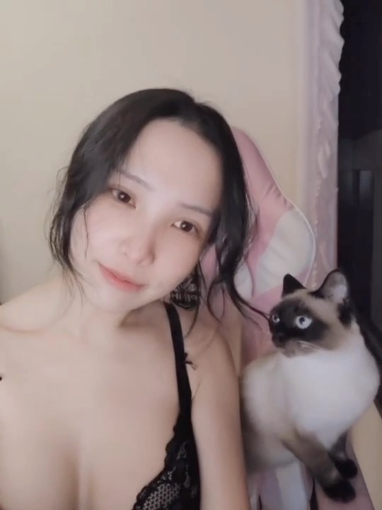  烏骨雞～～～