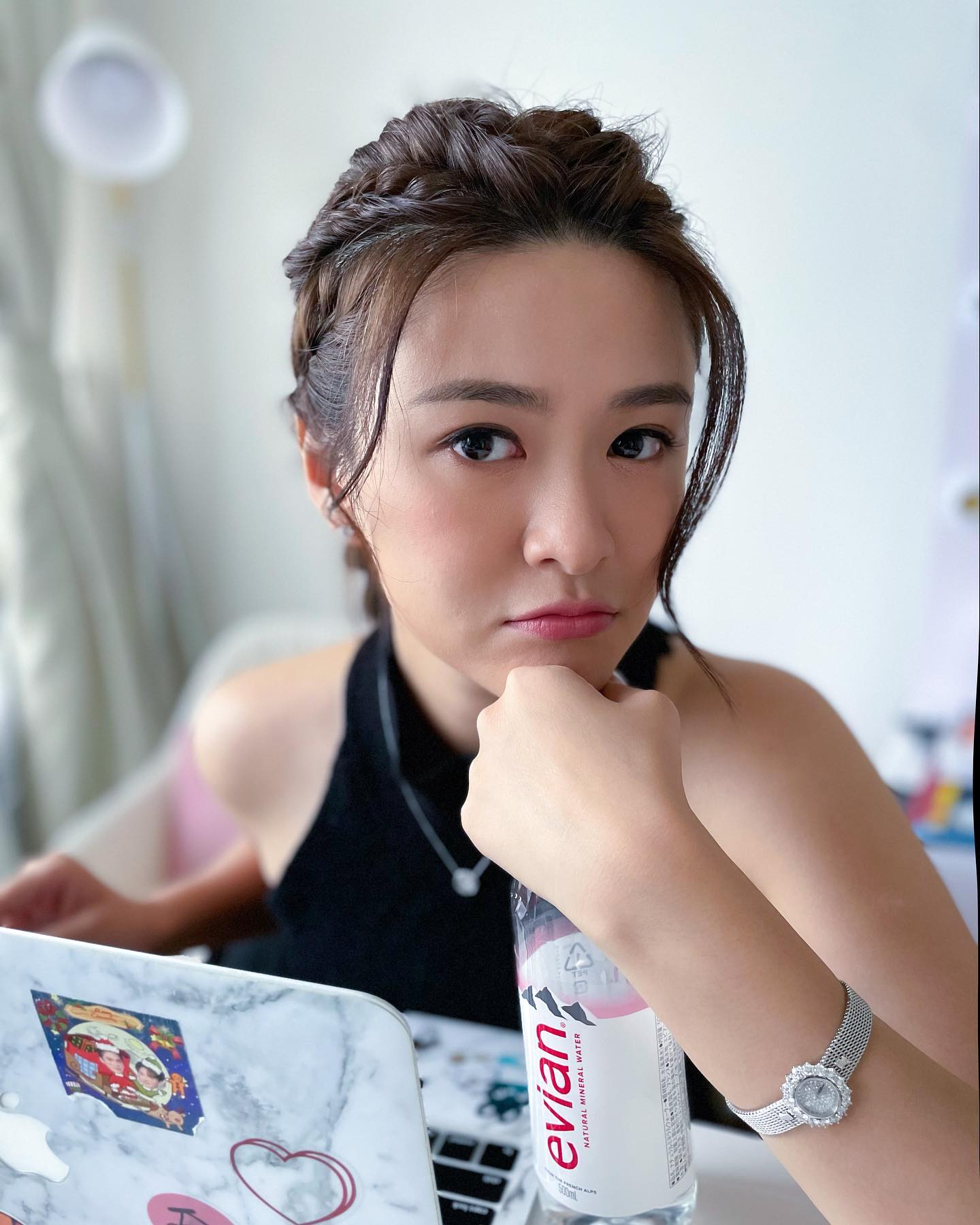  好熱啊