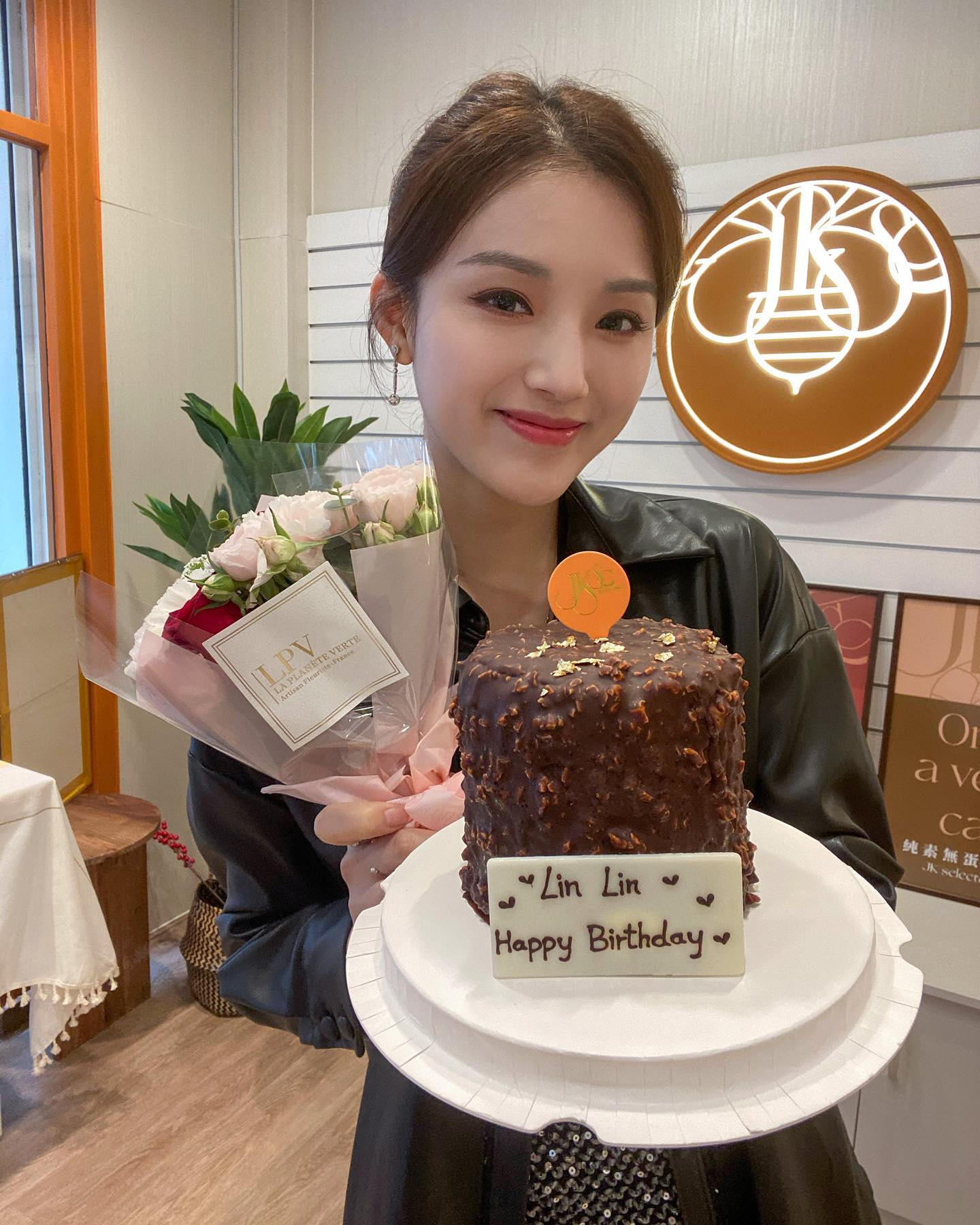  Happy birthday to Sulin (aka me )4.22 