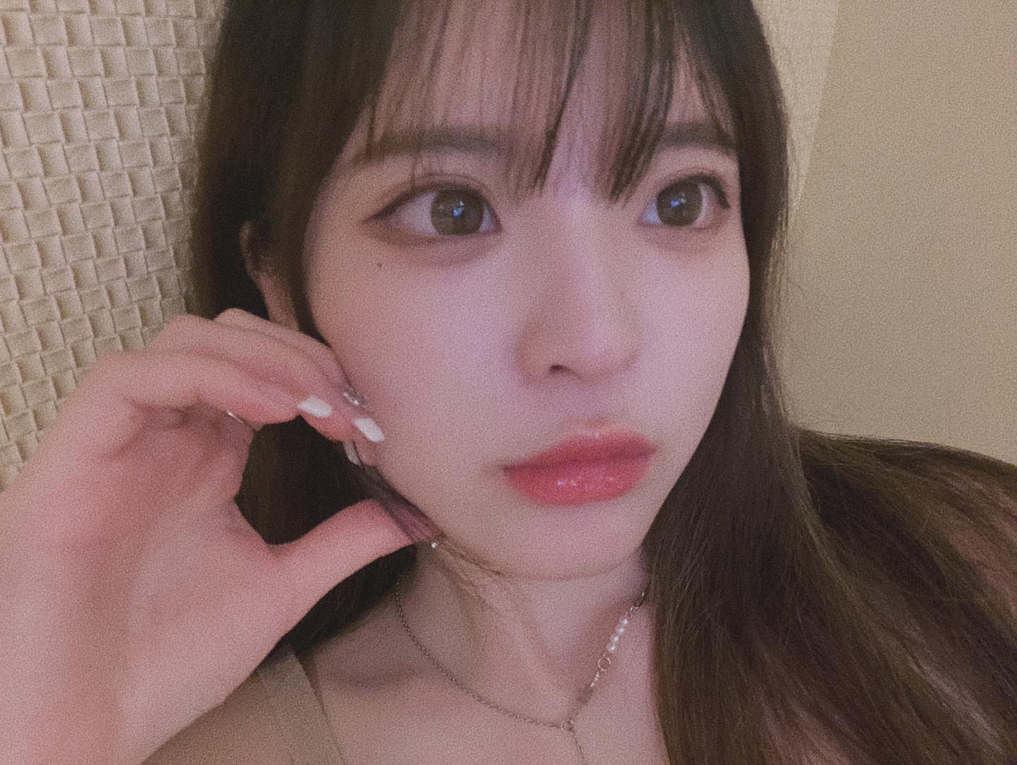  hi :)
