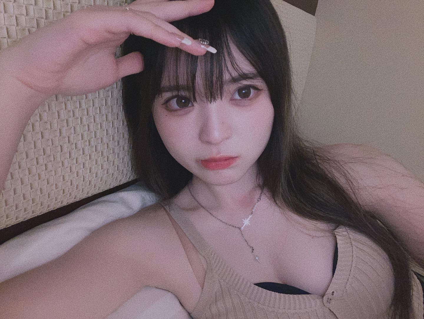  hi :)