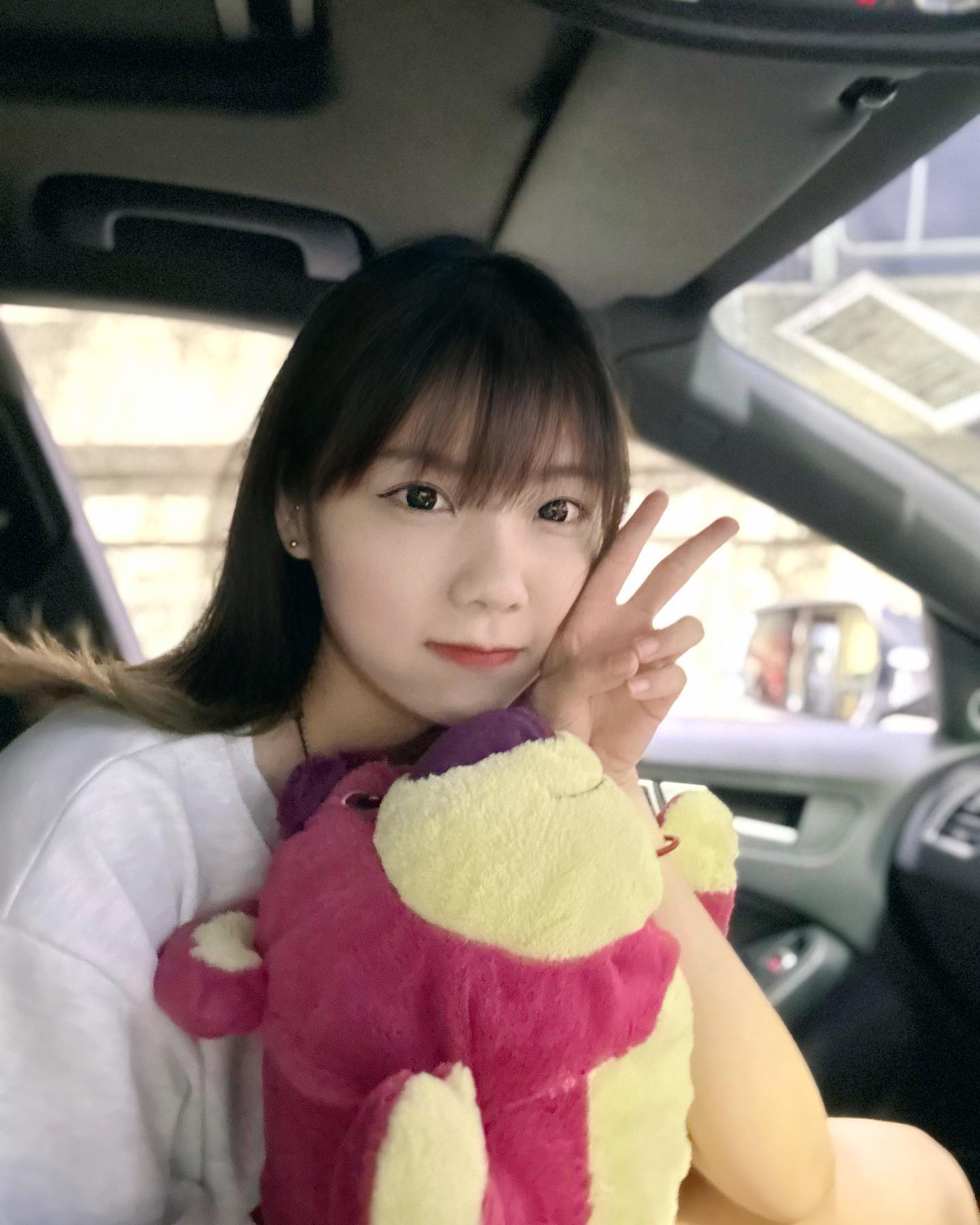  對望著你時間彷彿會凝固：（