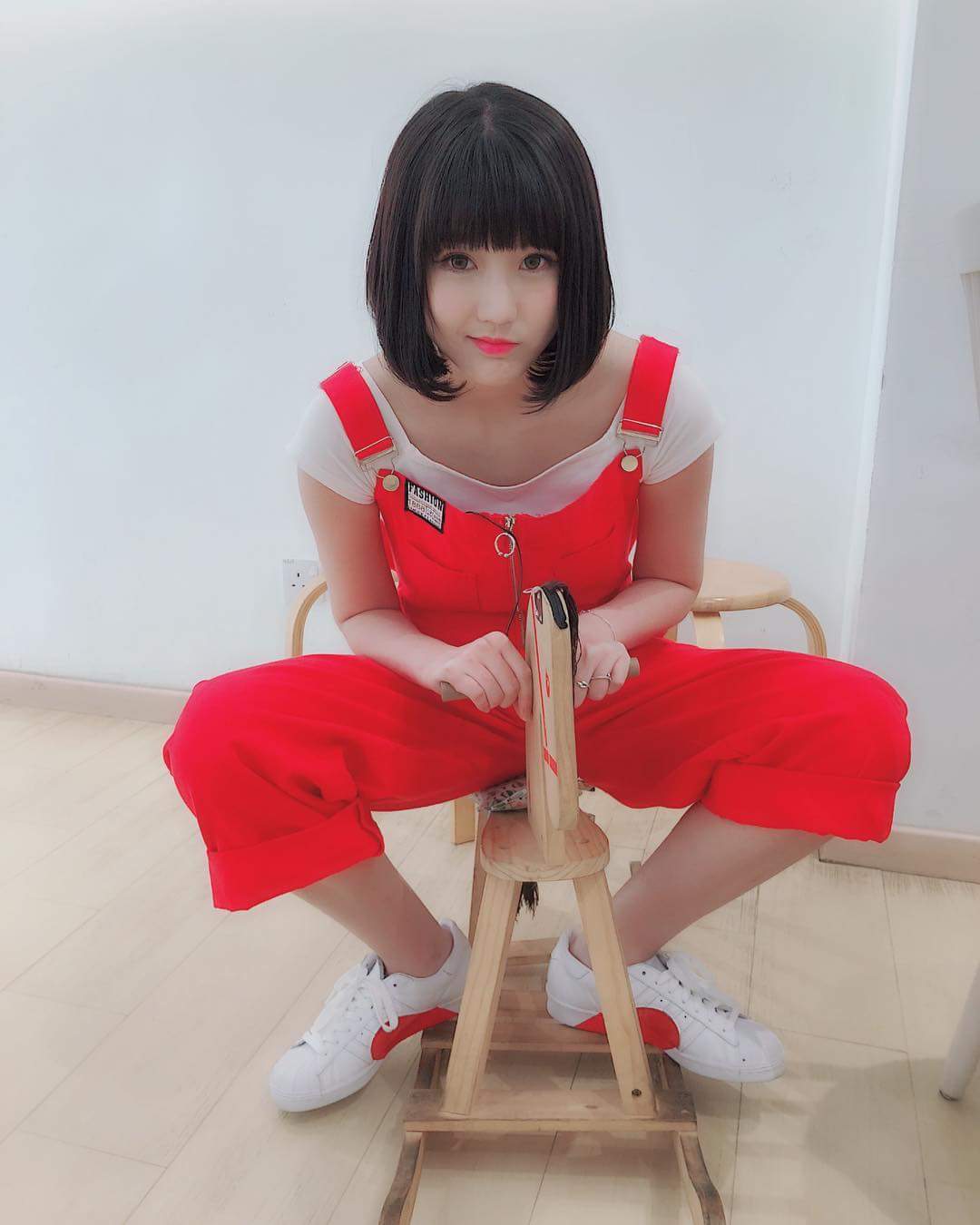  JoyceChu 四葉草沒看過小姊姊騎馬？#忙�...