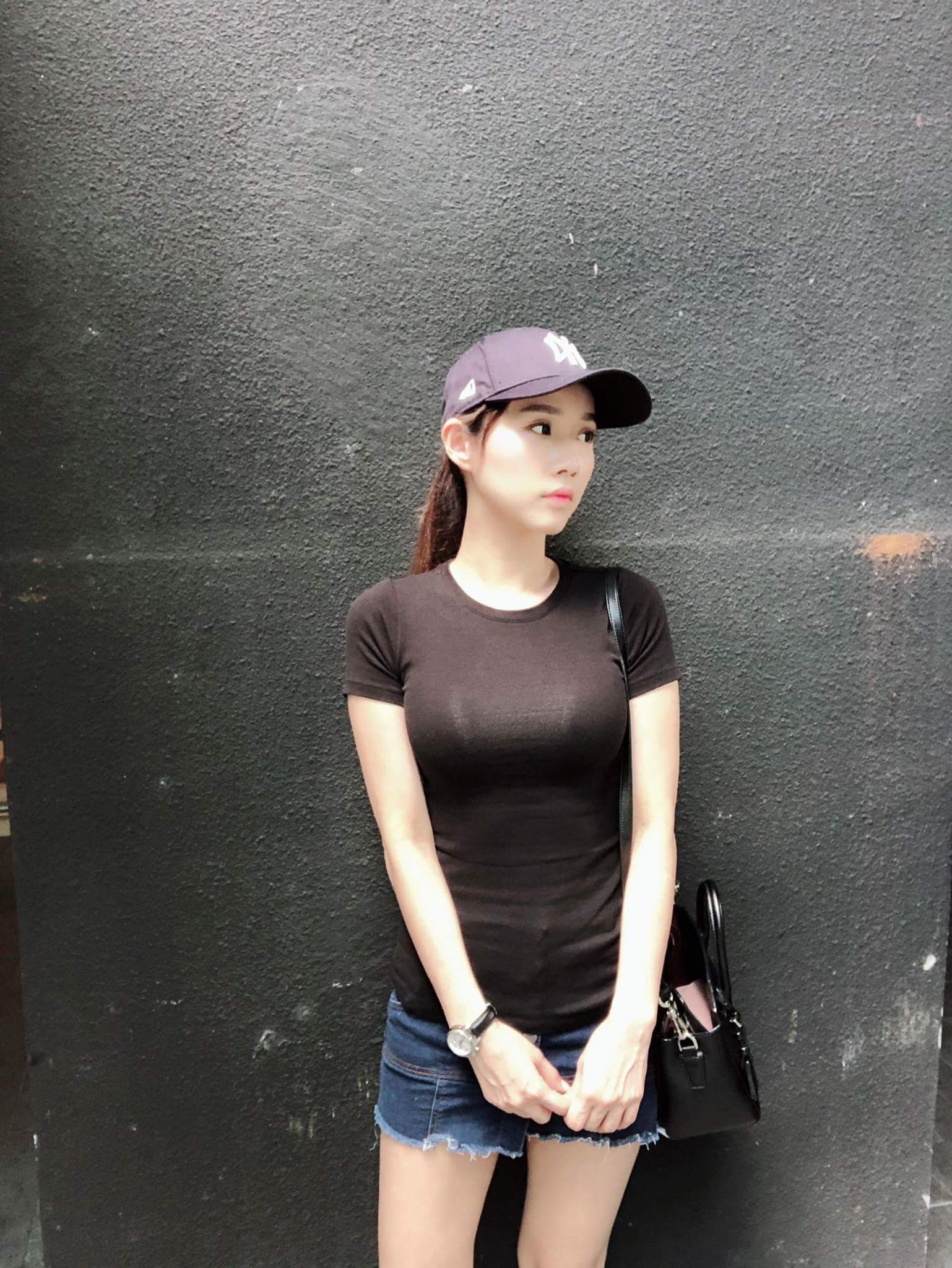  美女中学生懶惰洗頭髮？20 分鐘前發�...
