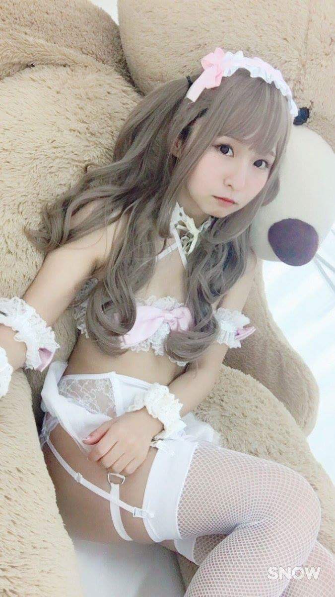  迷你裙 x 絕對領域  x 過膝襪開台~ Twitc...