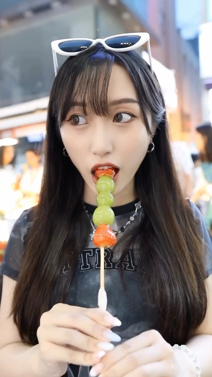  吃不到的冰糖葫蘆☹️
