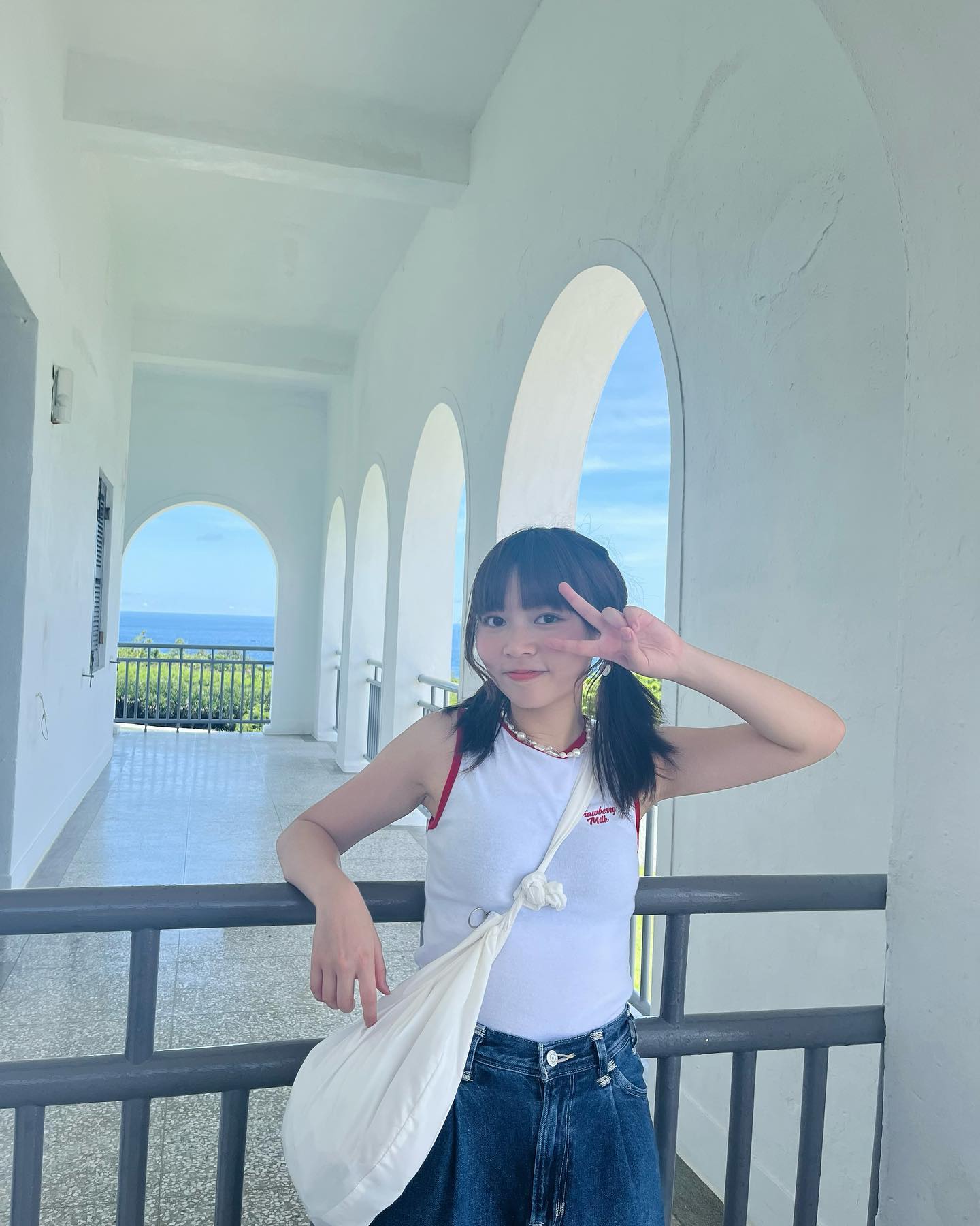  自在

雖然我好黑，但I love陽光。