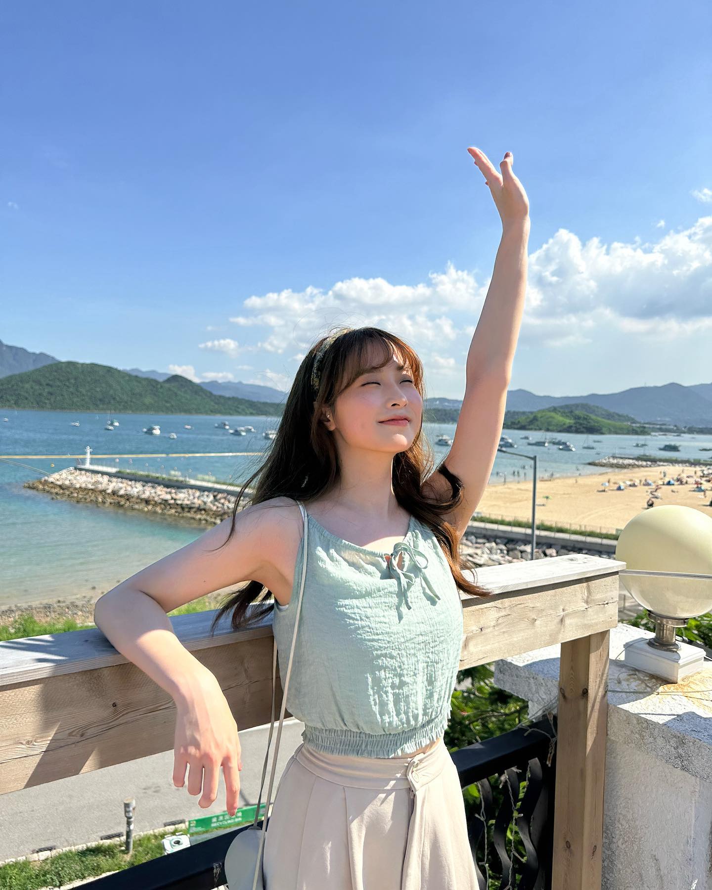  Comfy新色+吊帶最受歡迎水空綠色