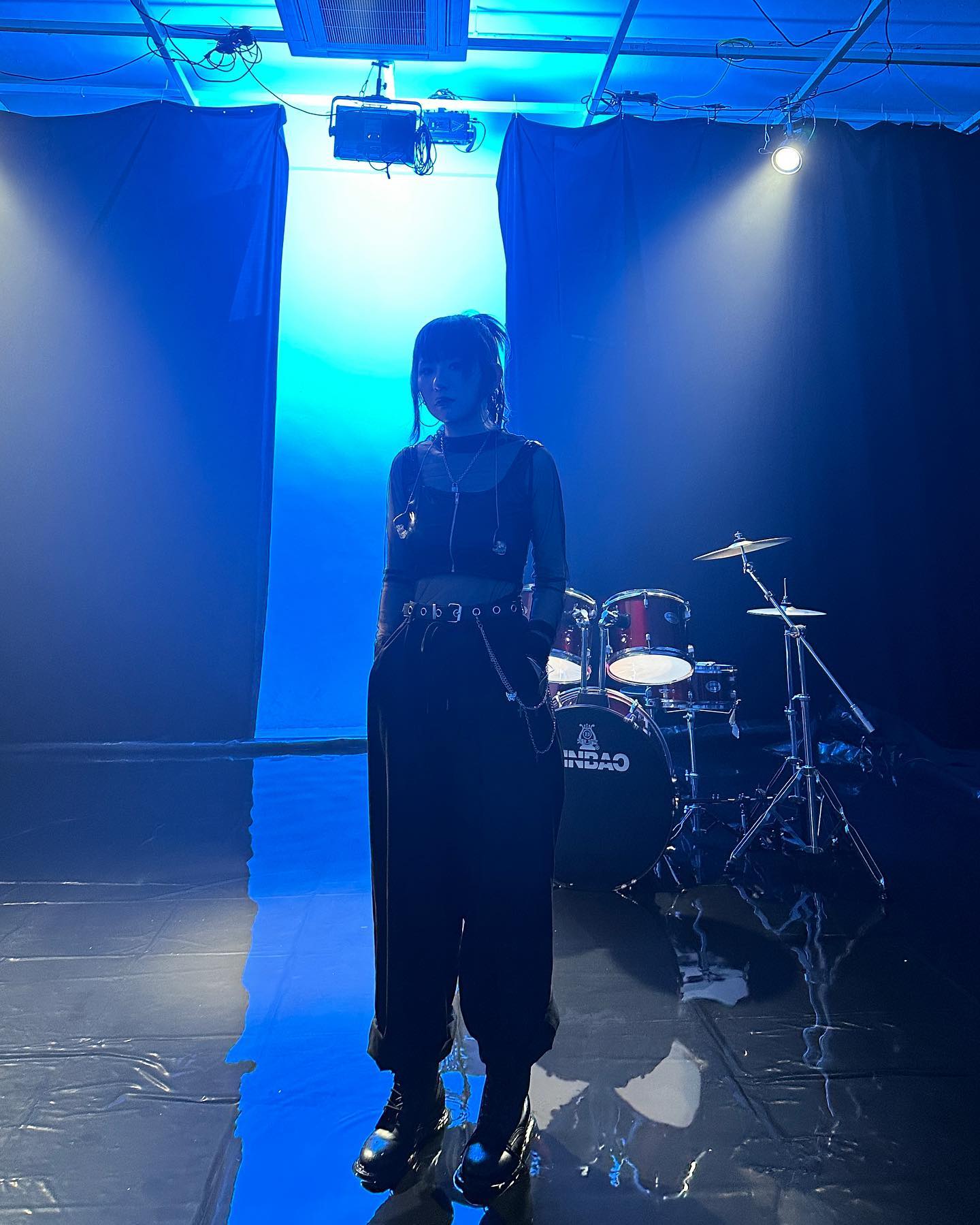  ：
Styling Work for MV “END IT NOW” @cozy_syn...
