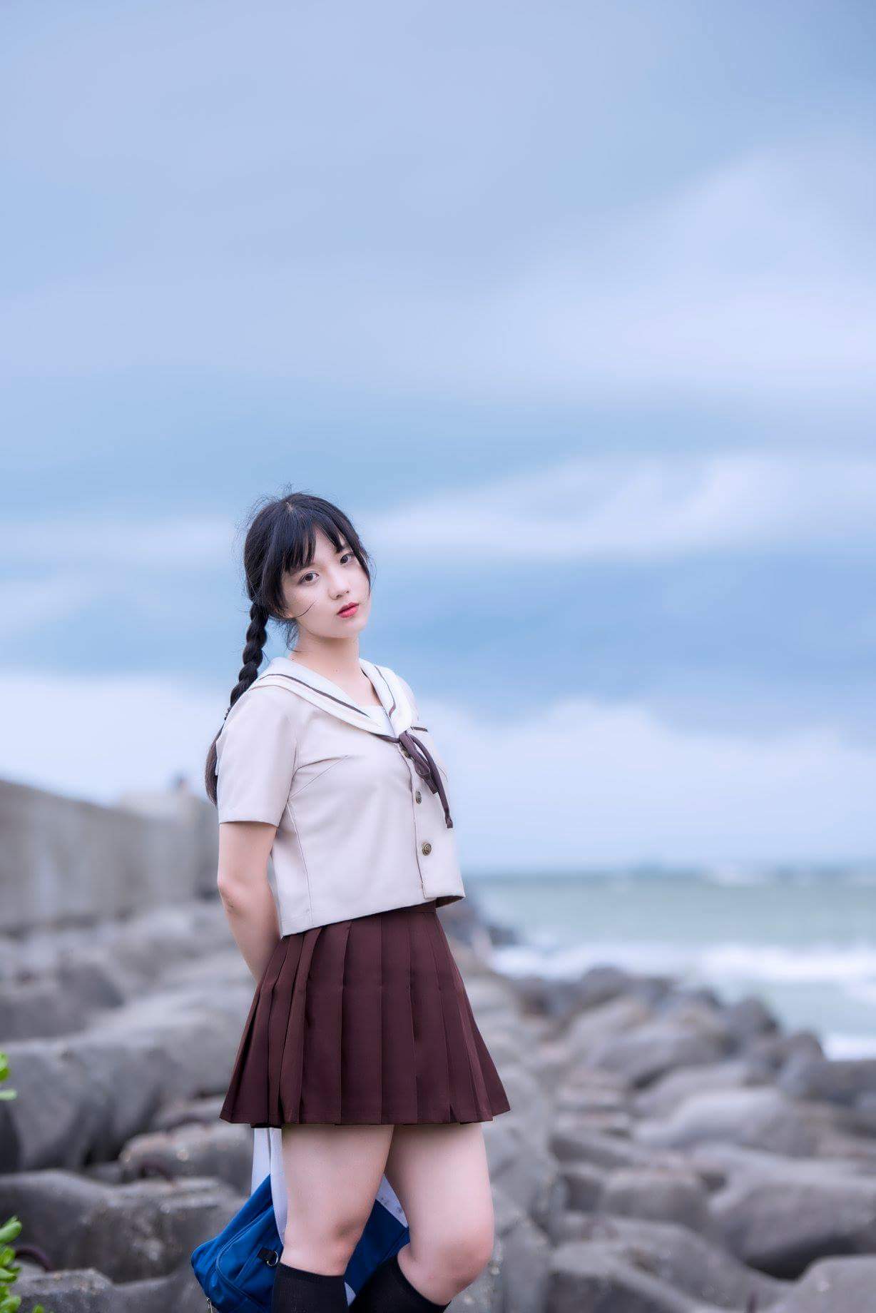  蔡小孟．T M H希望這週末的天氣一樣好...