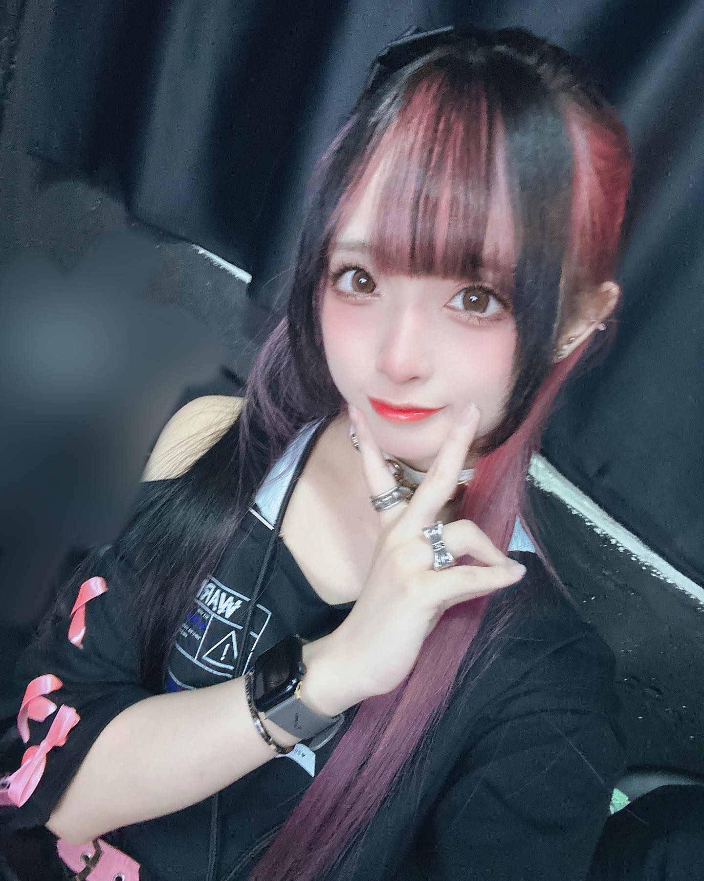  很少出現的髮型(´▽｀)
很清新的感覺...