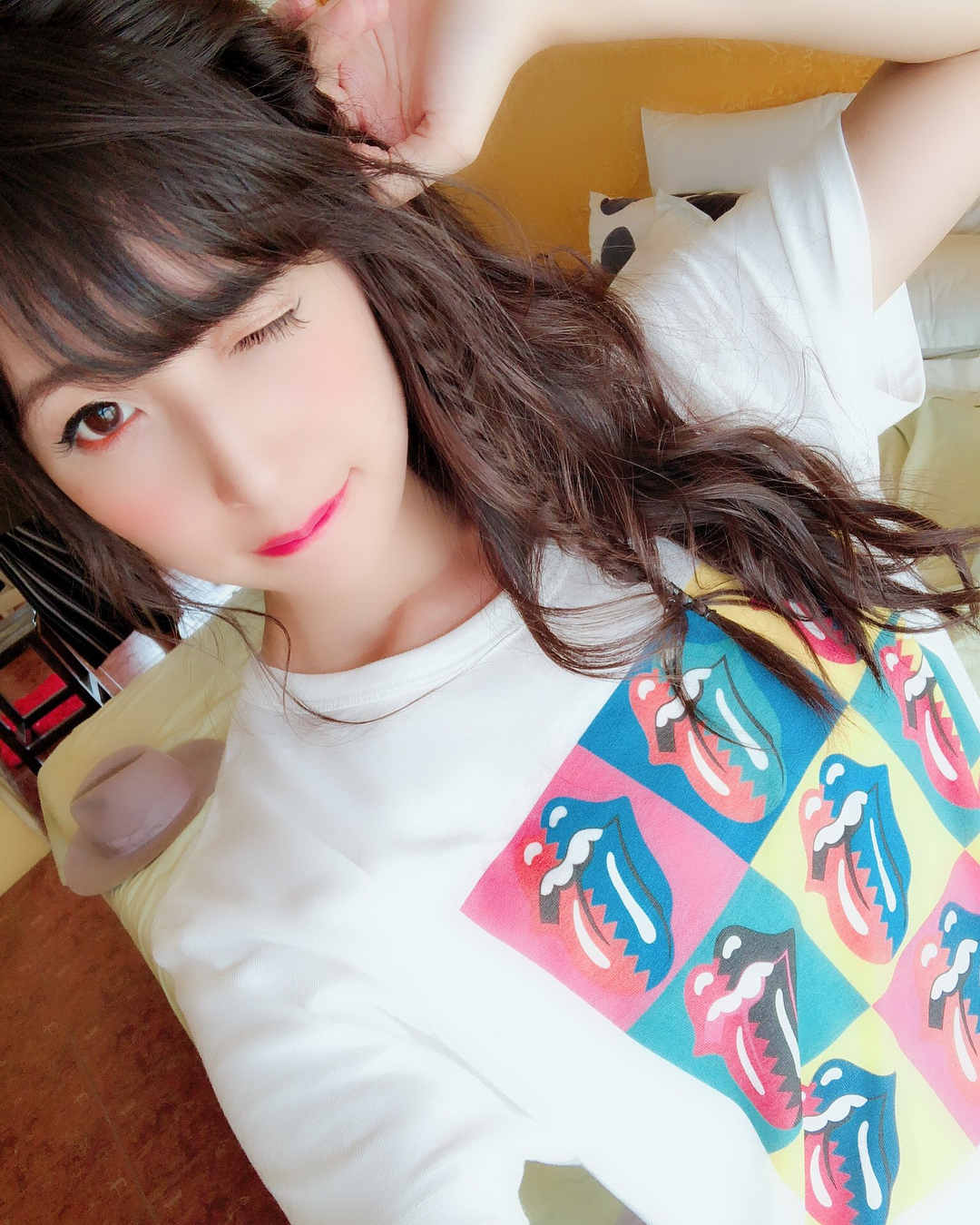  洋服着てるの珍しい