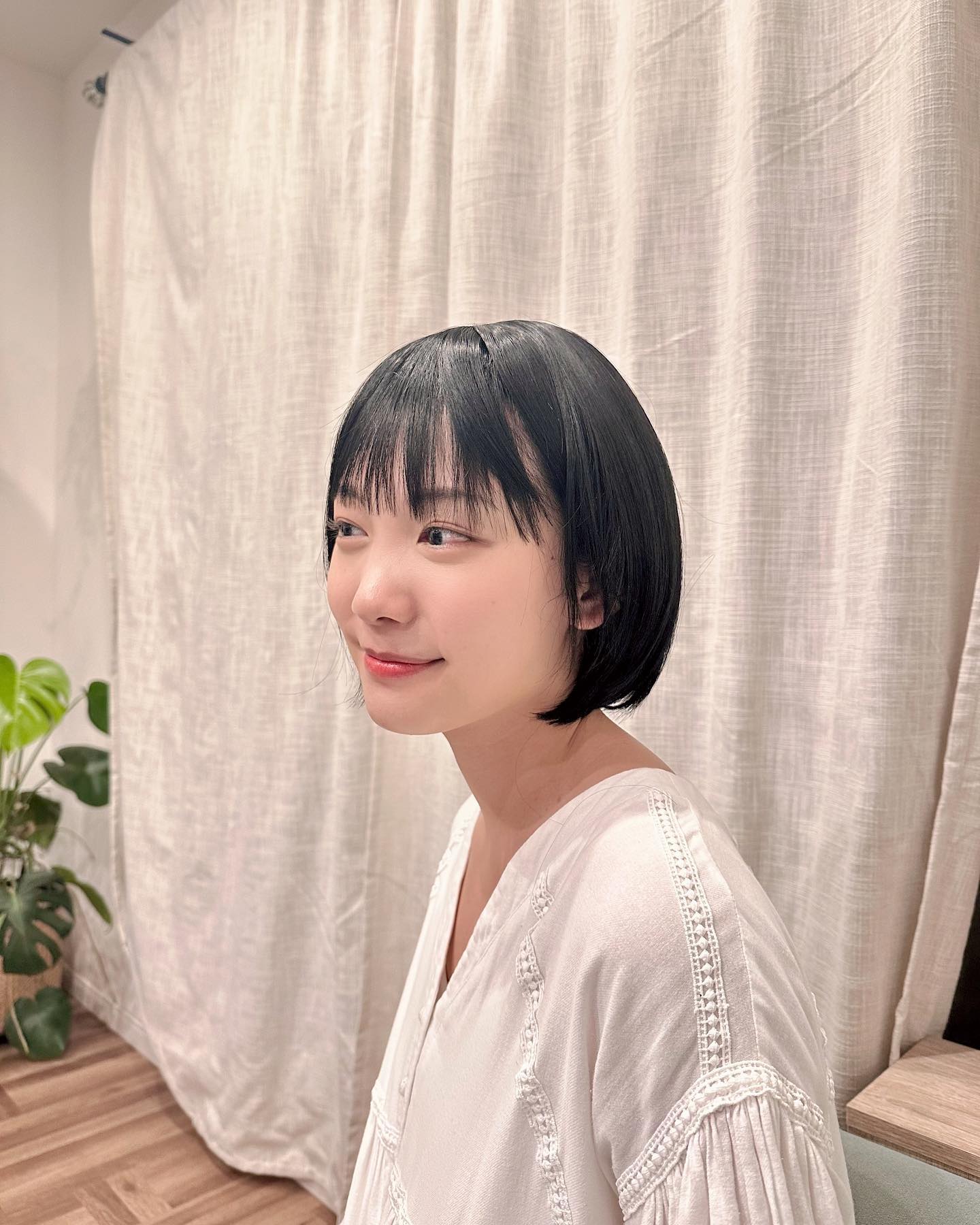  ショートヘアの真相が明らかに…！

...