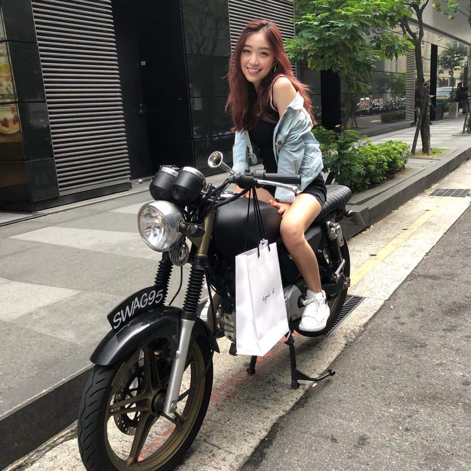  琦琦Christine上車！帶你去兜風