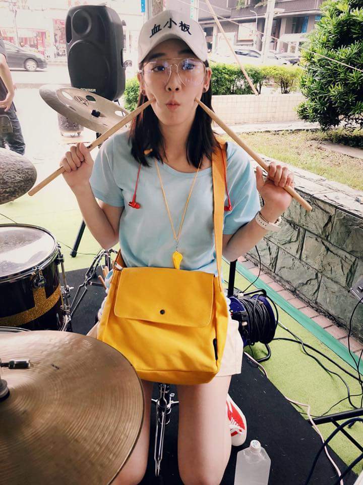  羅小白S.white血小板又出來透透氣囉！ ...