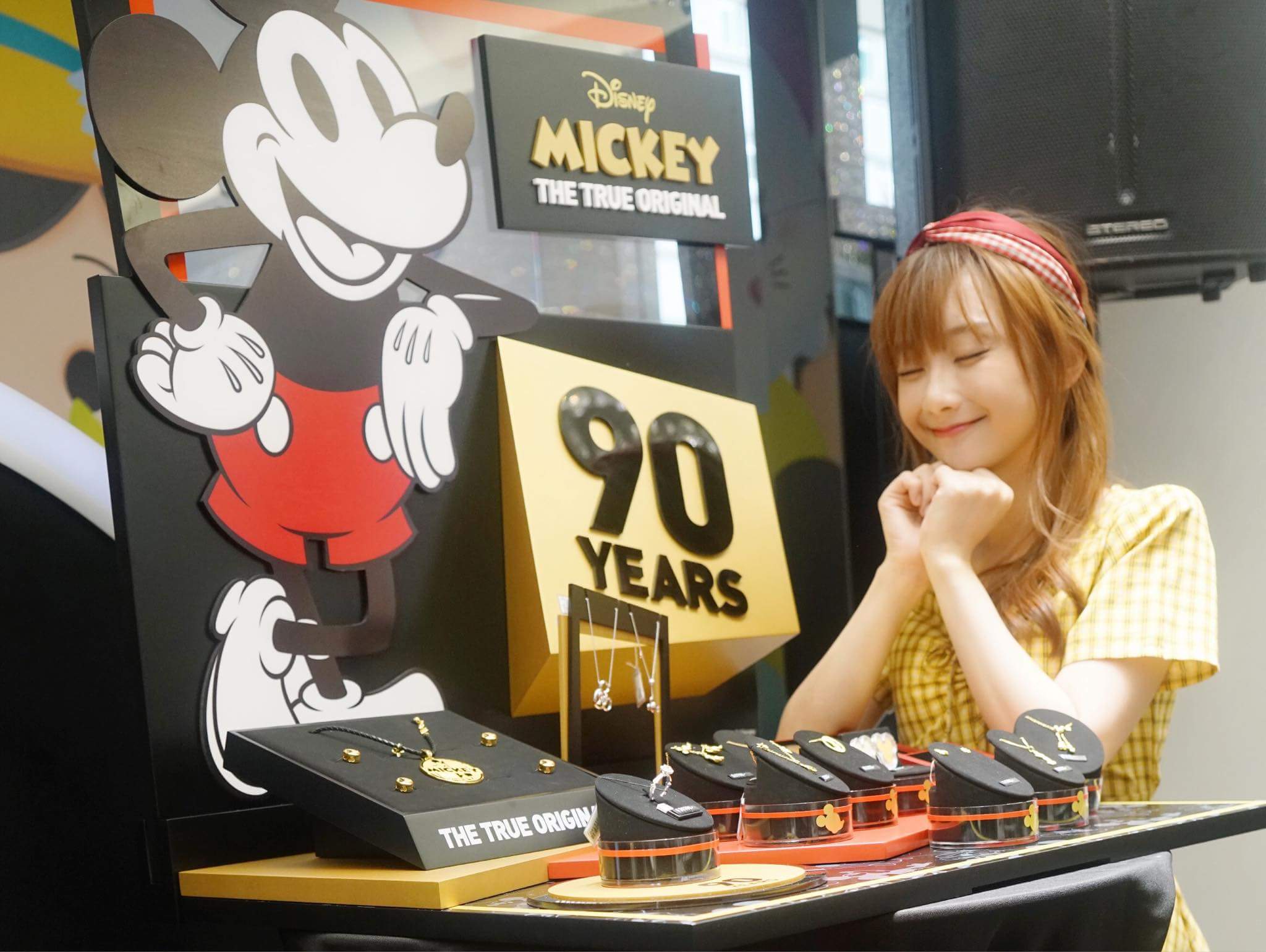  蔡嘉寶 Akina CHOI由20年代起不斷進化為�...