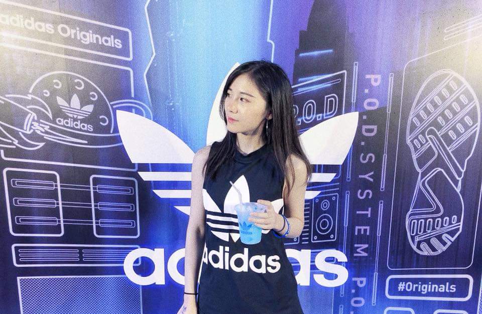  呂妍萱Thank adidas 今天來參加 #空降頂�...