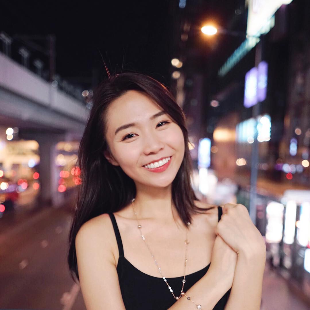  .
你還不來，我怎敢老去。