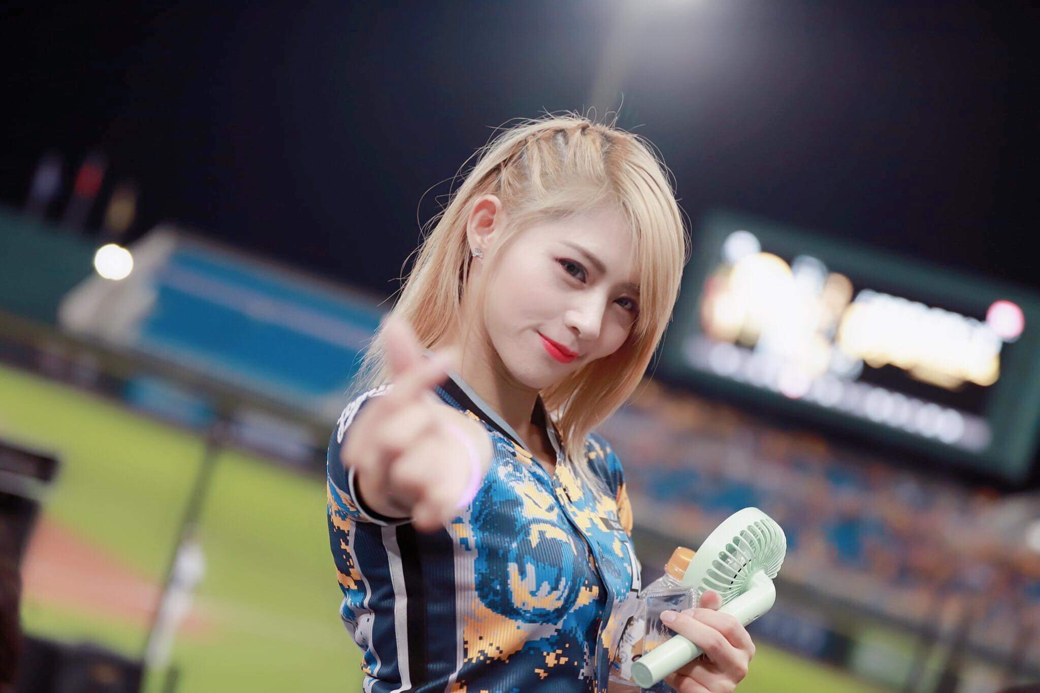  Tiffany Baby‧陸筱晴（小喵）小愛心送�...