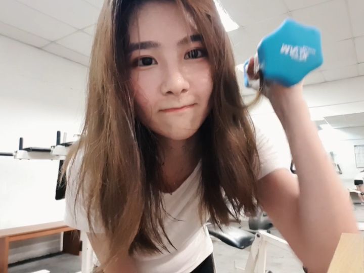  Saranghaeyo是什麼意思? 
#behappy #happykid