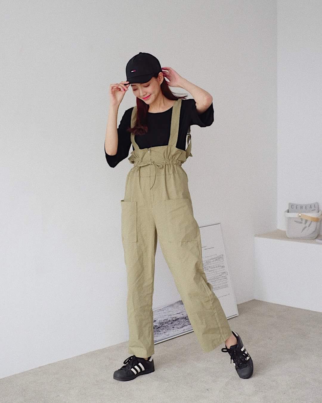  安安兒Queena剛剛 · Instagram · 公開 · �...