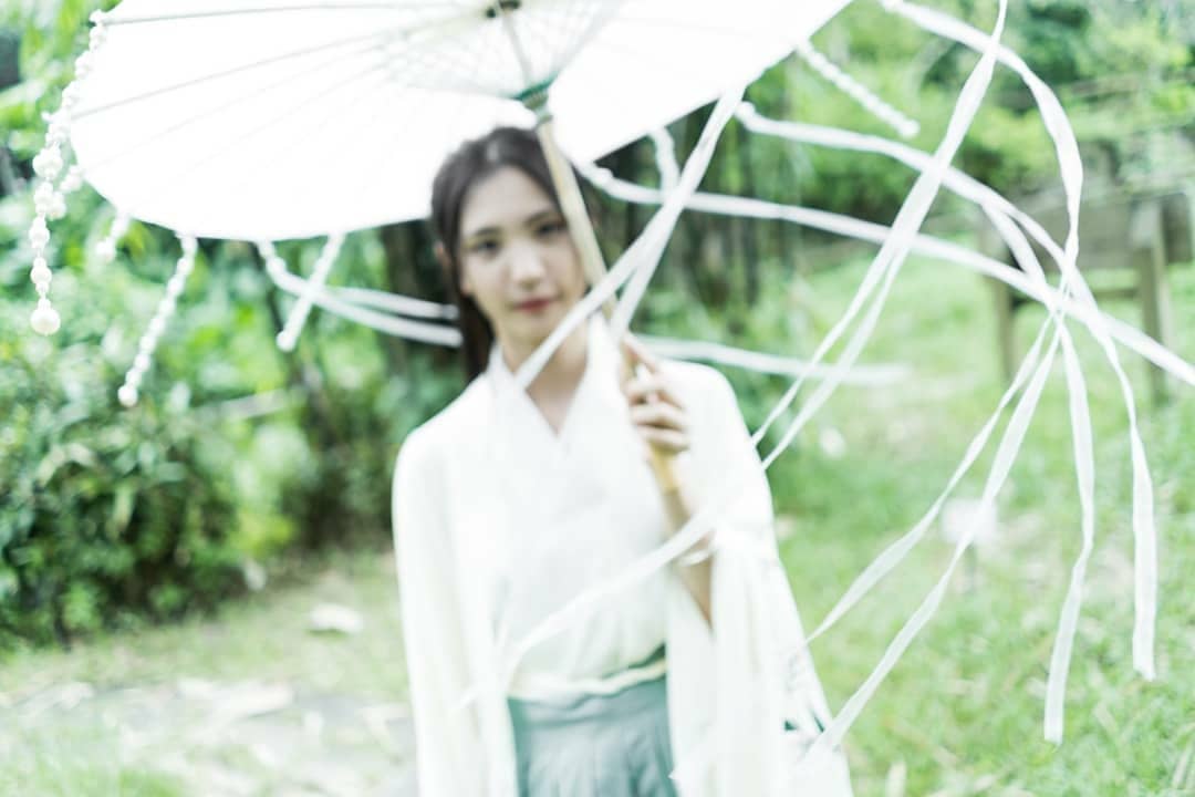  .
濛

其實當天重有個女仔同我一齊影