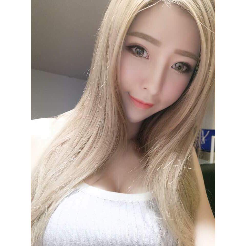  美女中学生藍藍 Elena39 分鐘前發佈 · �...
