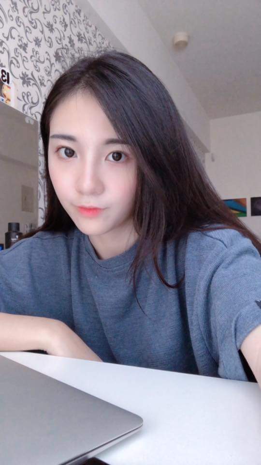  呂妍萱開學真的要收心了～～～1 小時...