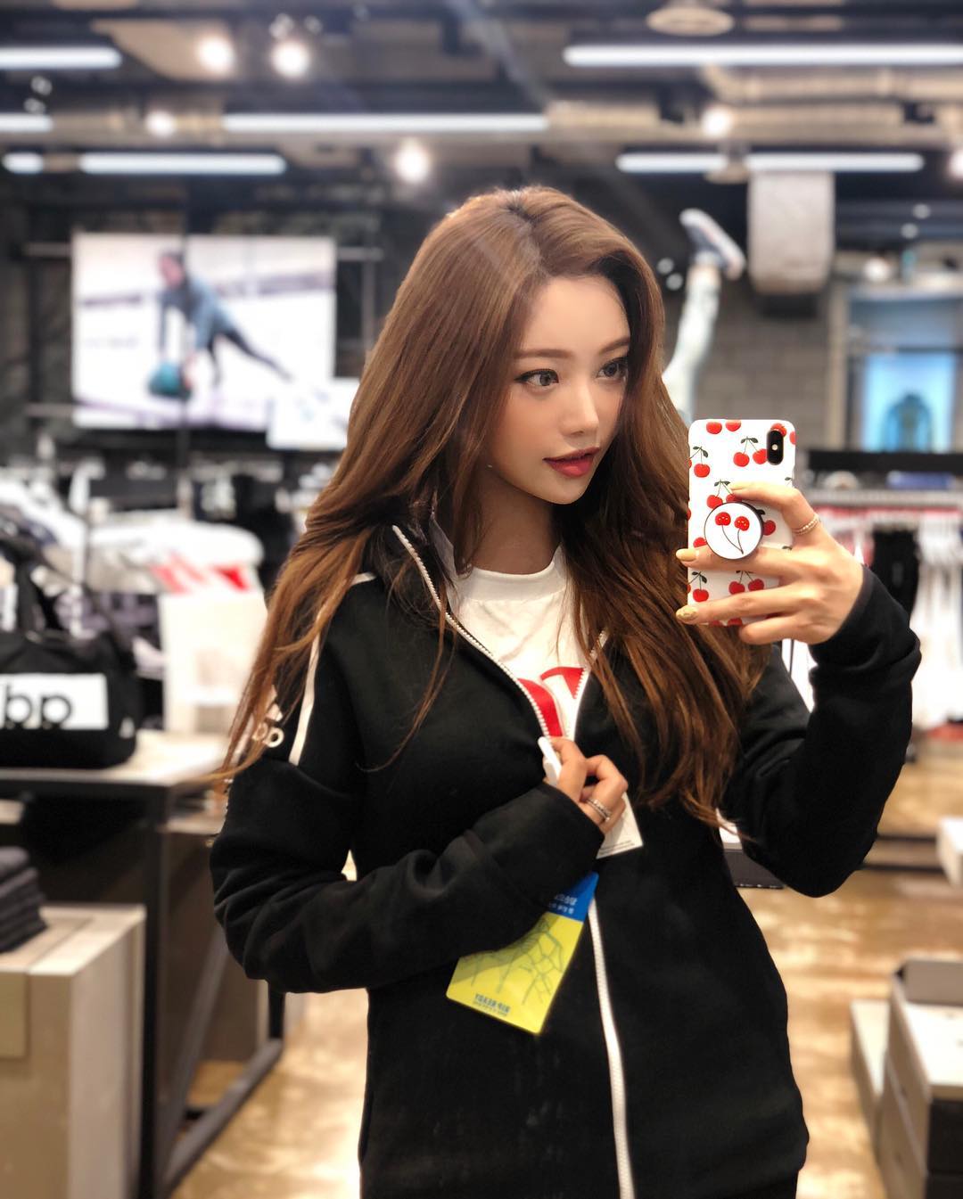  아디다스 쇼핑