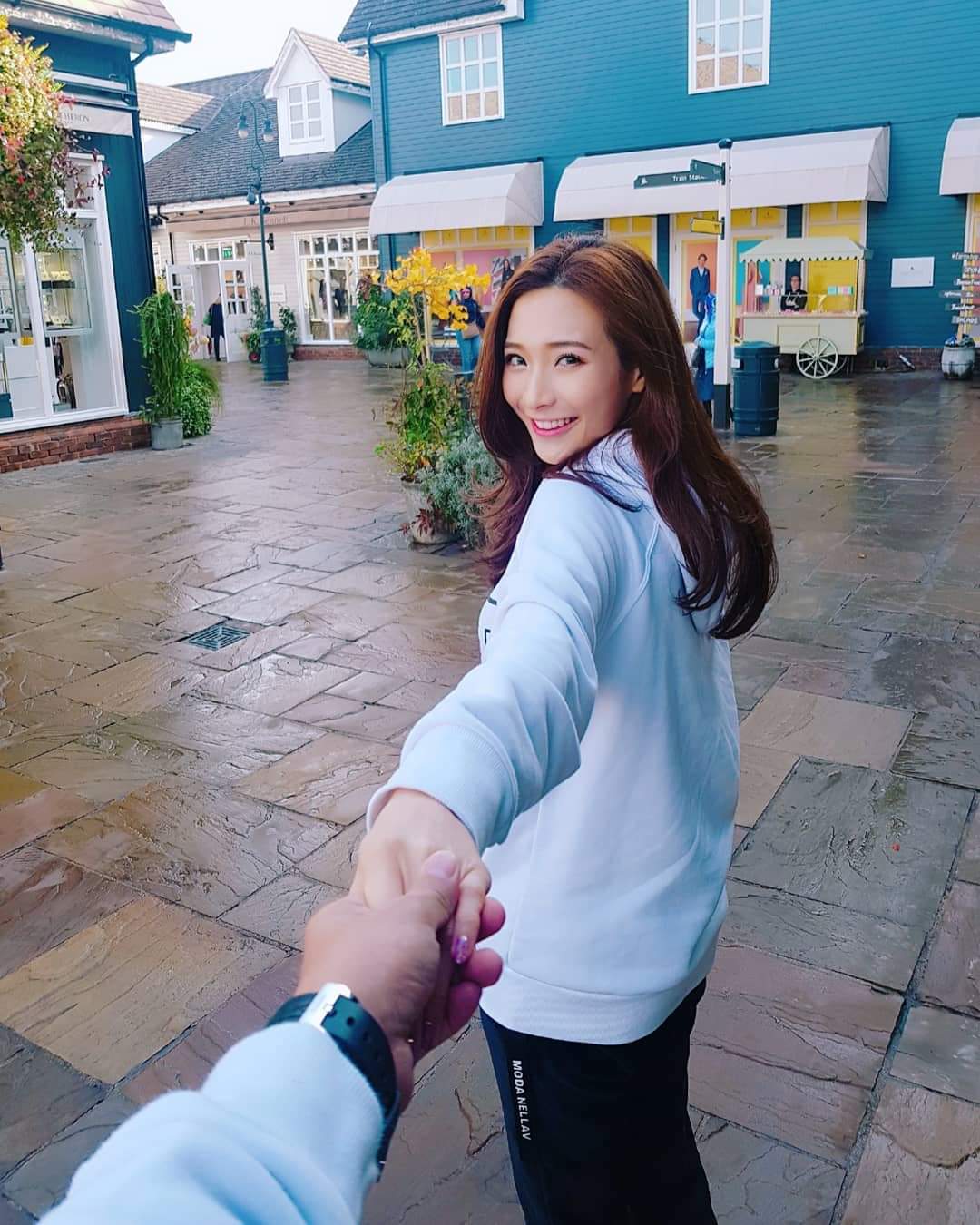  Nikki Ong懶美人 Lazy Beauty第一站❤名牌�...