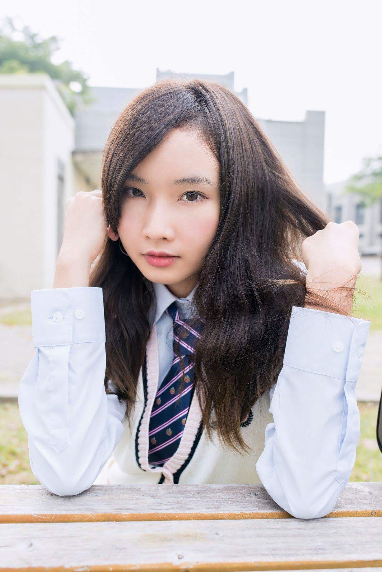  蔡小孟．T M H新衣服上架（誤），先來...